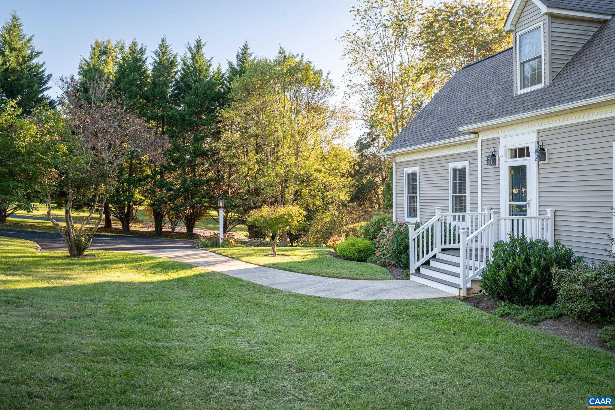 SOUTHERN HILLS - Residential