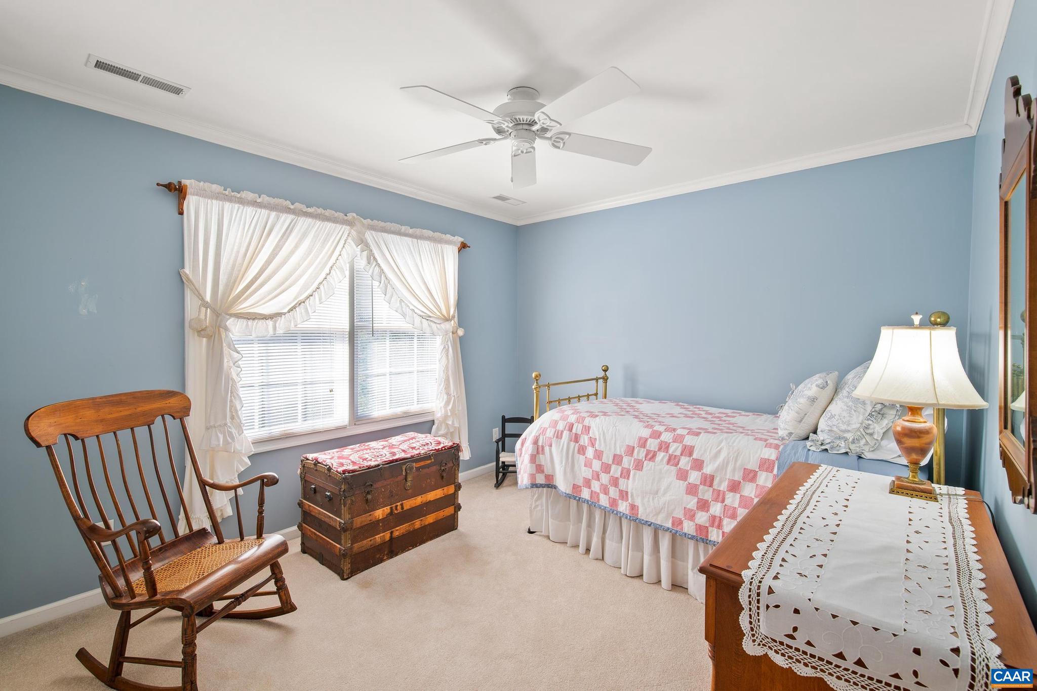 SOUTHERN HILLS - Residential