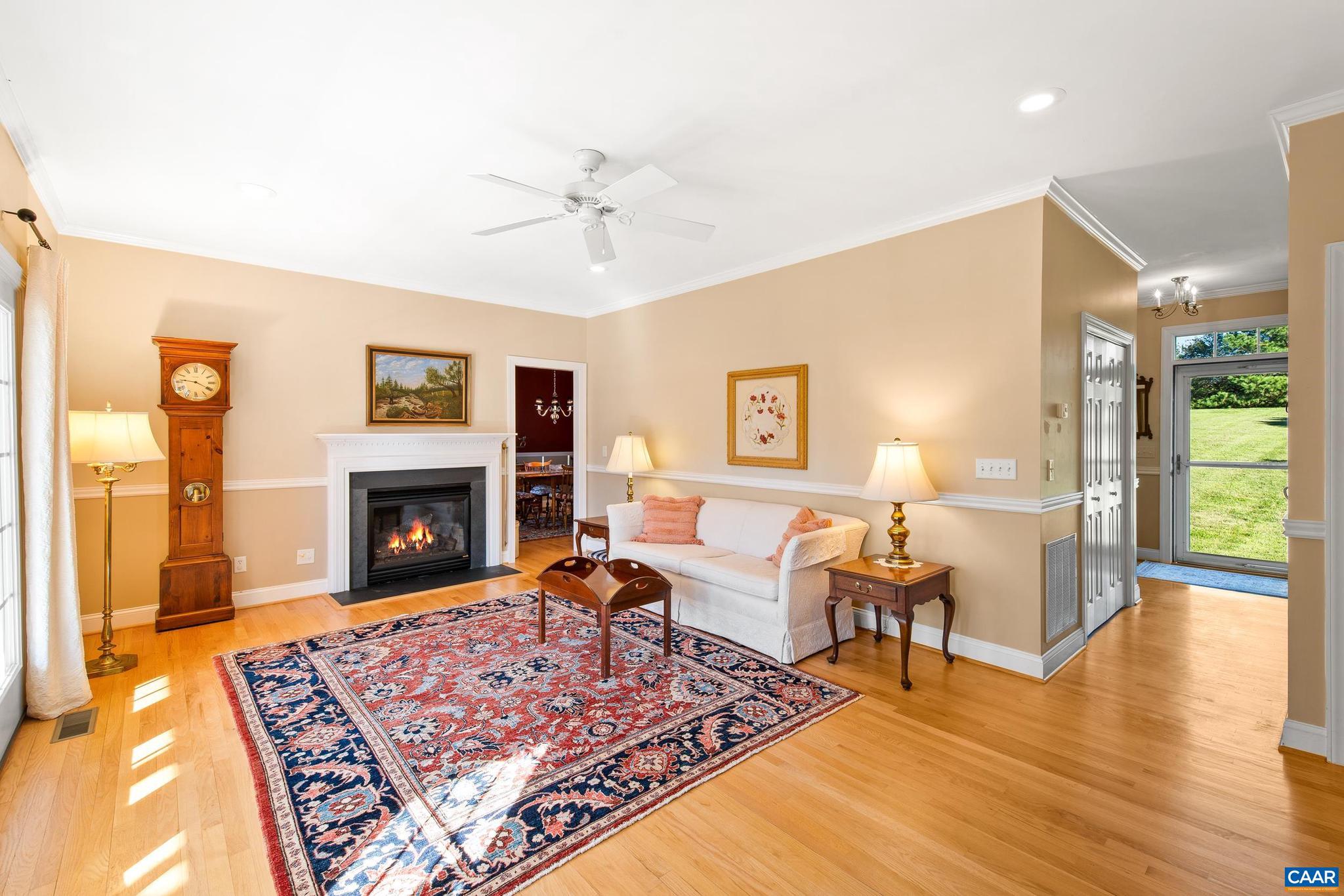 SOUTHERN HILLS - Residential