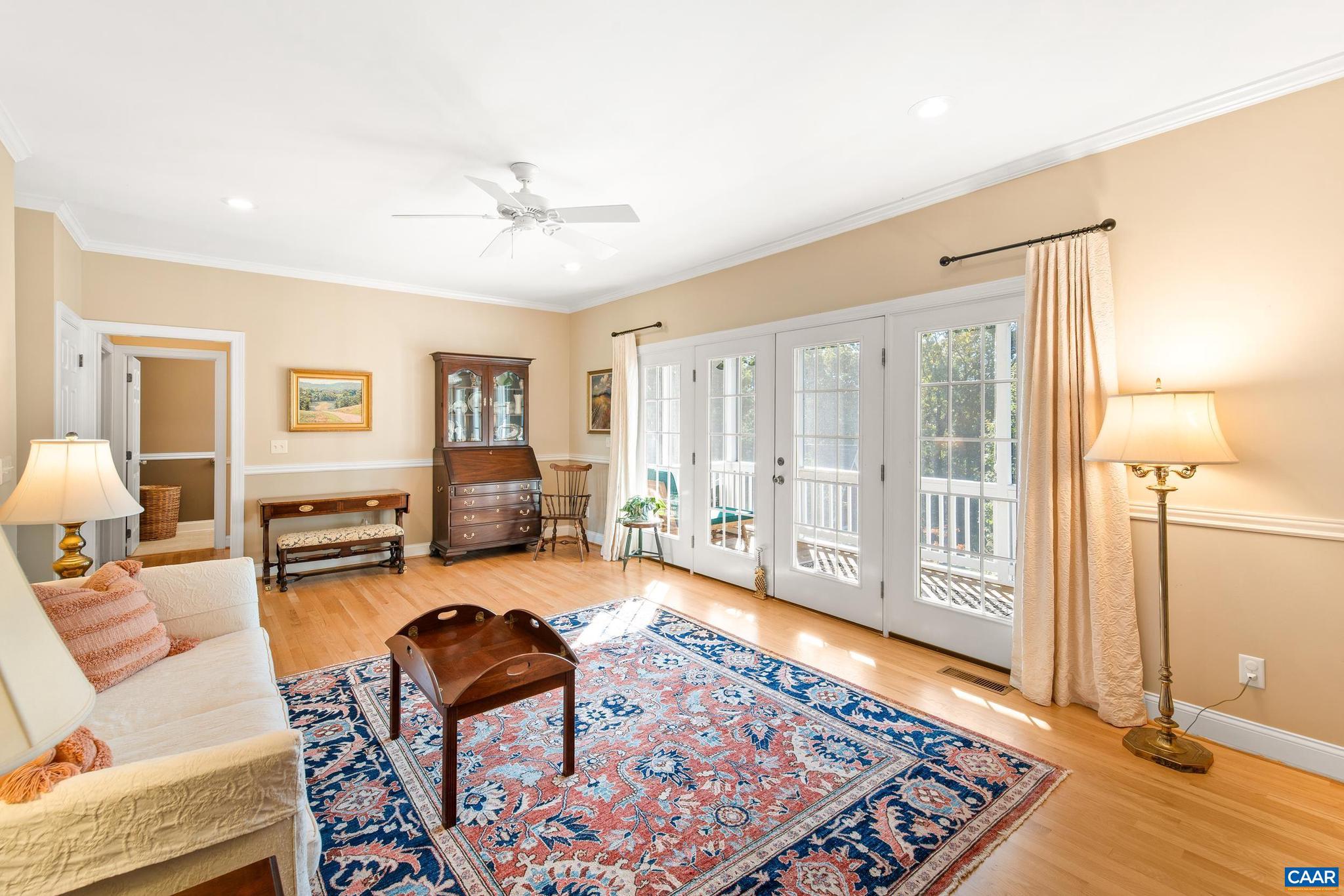 SOUTHERN HILLS - Residential