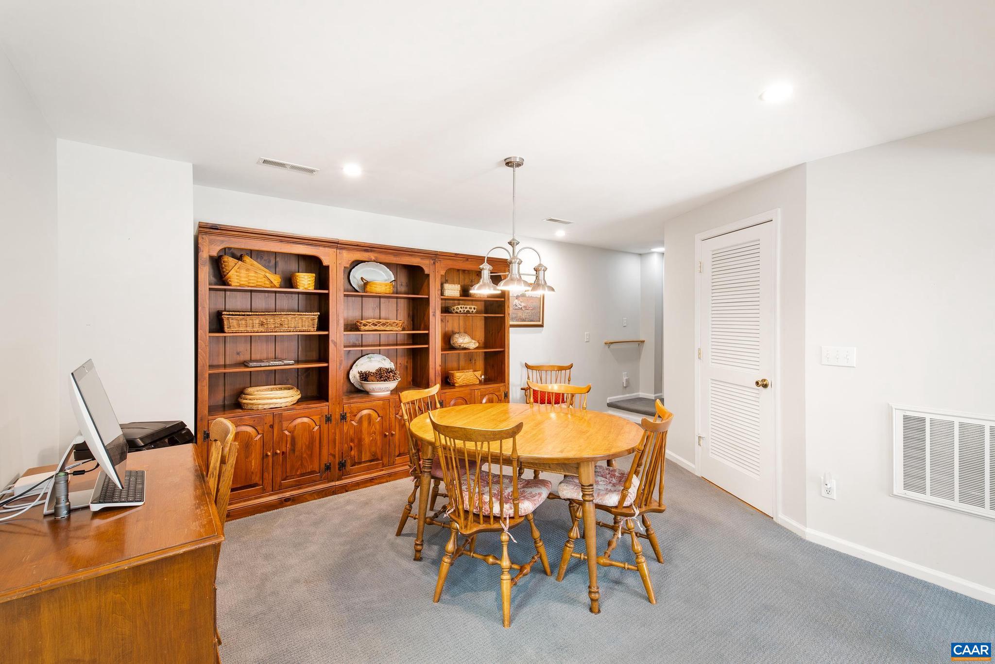 SOUTHERN HILLS - Residential