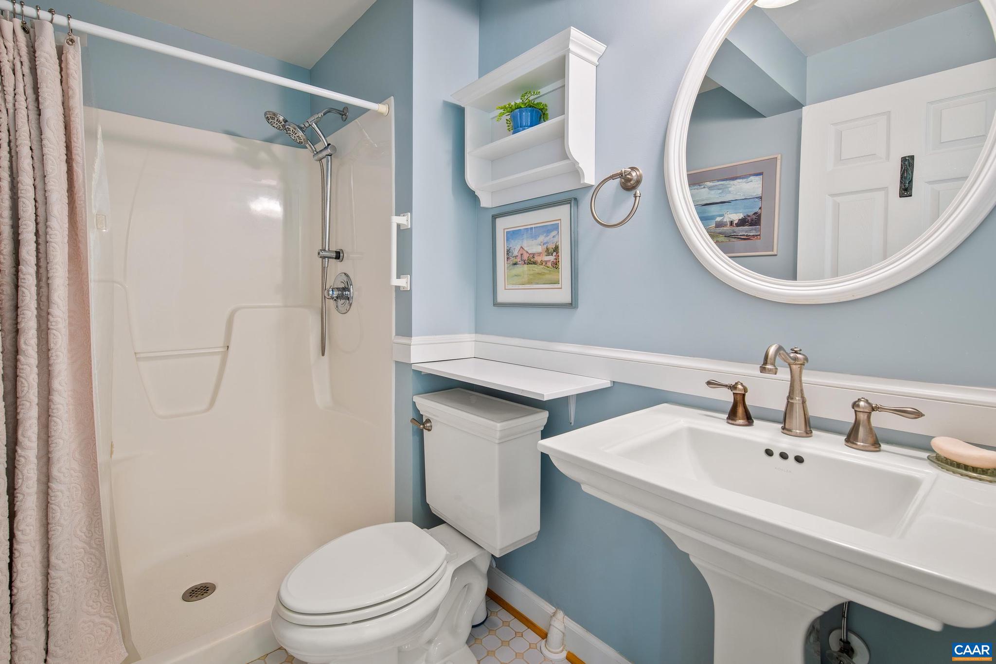 SOUTHERN HILLS - Residential