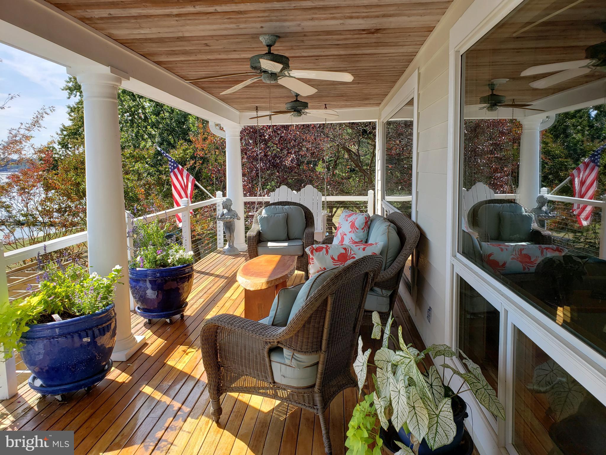 HILLSMERE SHORES - Residential