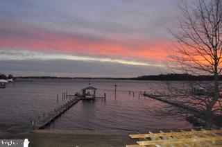 HILLSMERE SHORES - Residential