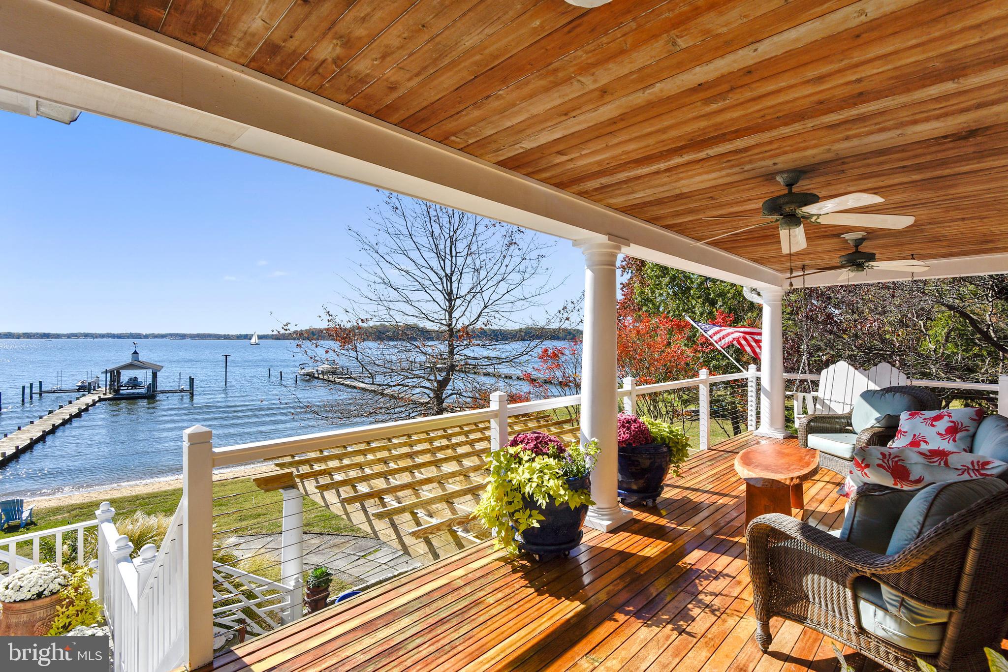 HILLSMERE SHORES - Residential