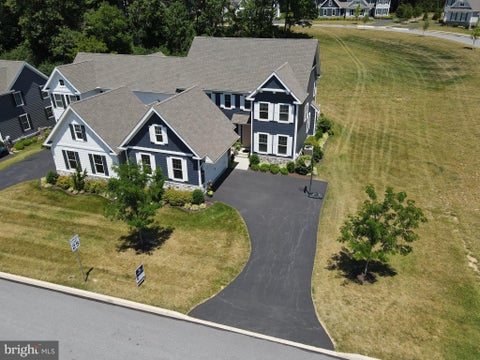 Townhouse For Sale - 223 Daylesford Court<br/> KENNETT SQUARE, PA 19348