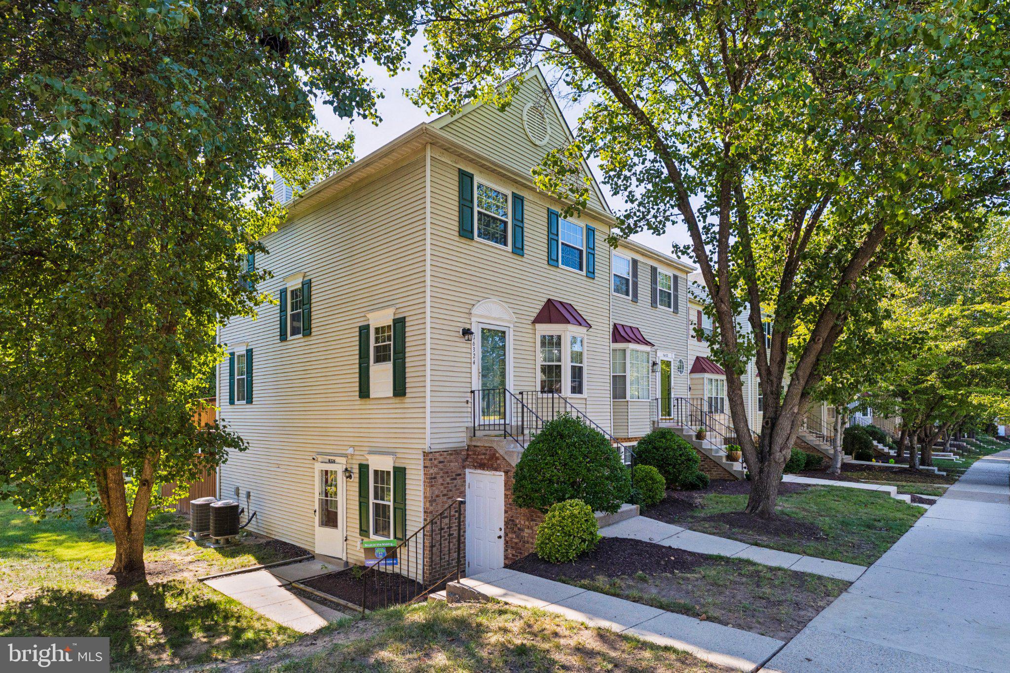 16324 TACONIC CIRCLE