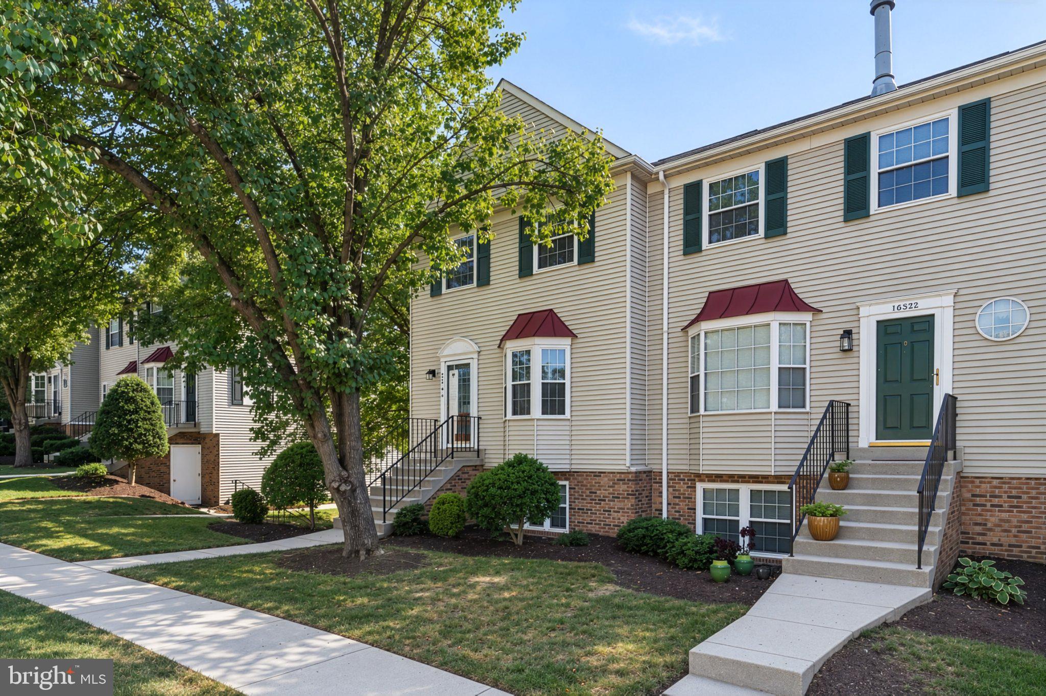 16324 TACONIC CIRCLE