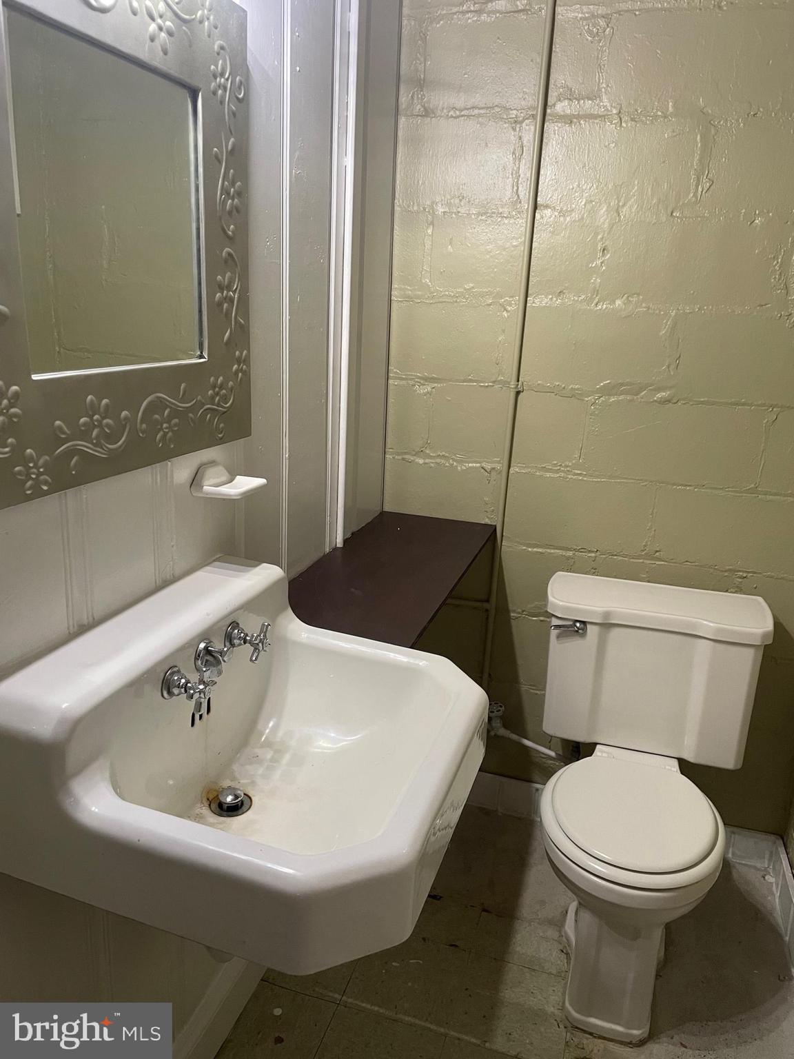 ORIGINAL NORTHWOOD - Residential