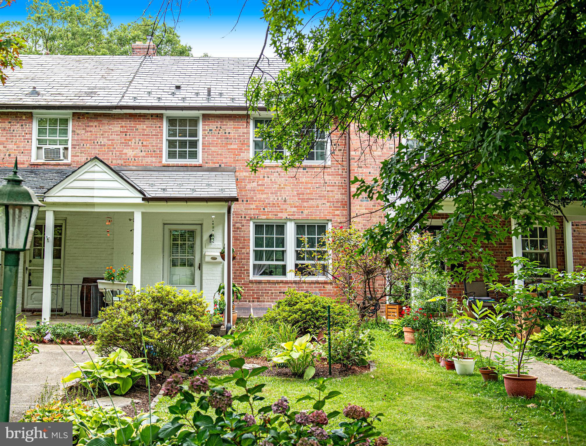 ORIGINAL NORTHWOOD - Residential