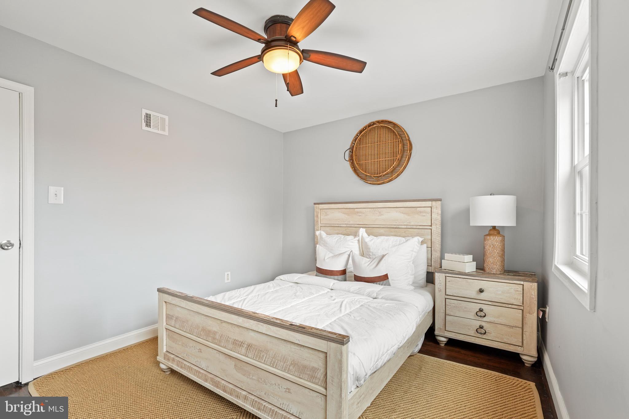 HUME SPRINGS - Residential