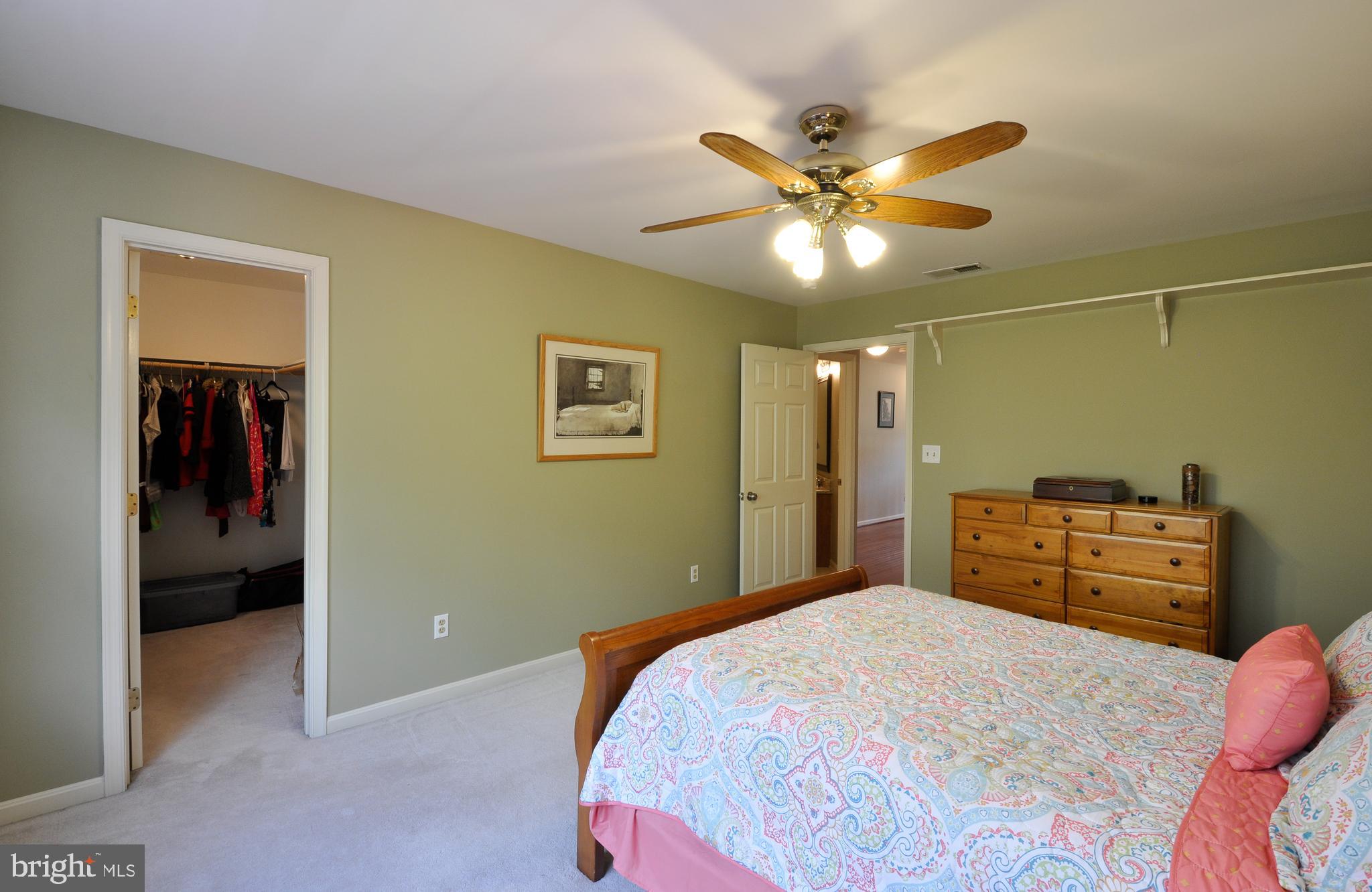 THE HILLS AT SNOWDEN - Residential