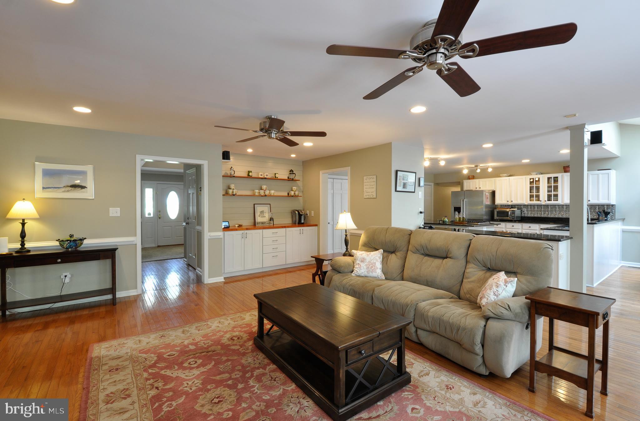 THE HILLS AT SNOWDEN - Residential