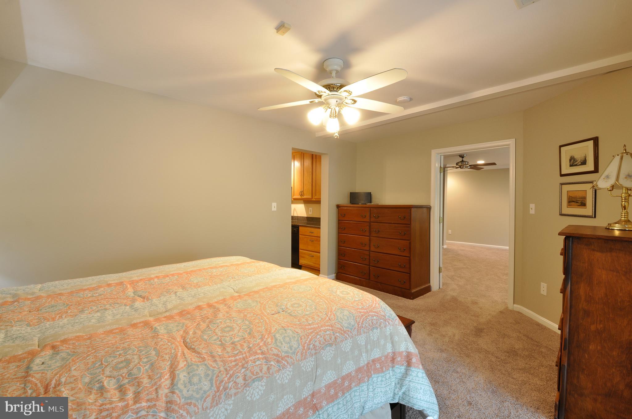 THE HILLS AT SNOWDEN - Residential