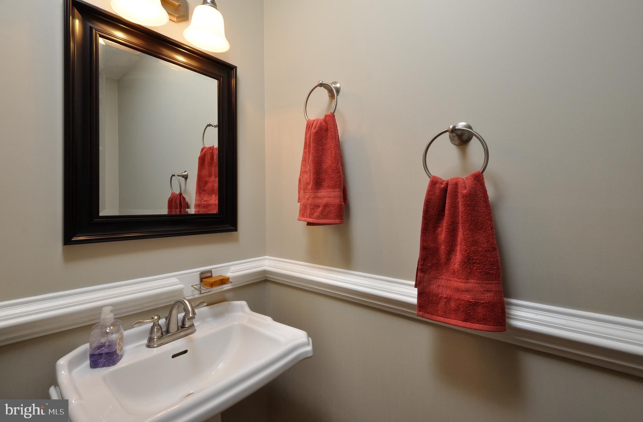 THE HILLS AT SNOWDEN - Residential