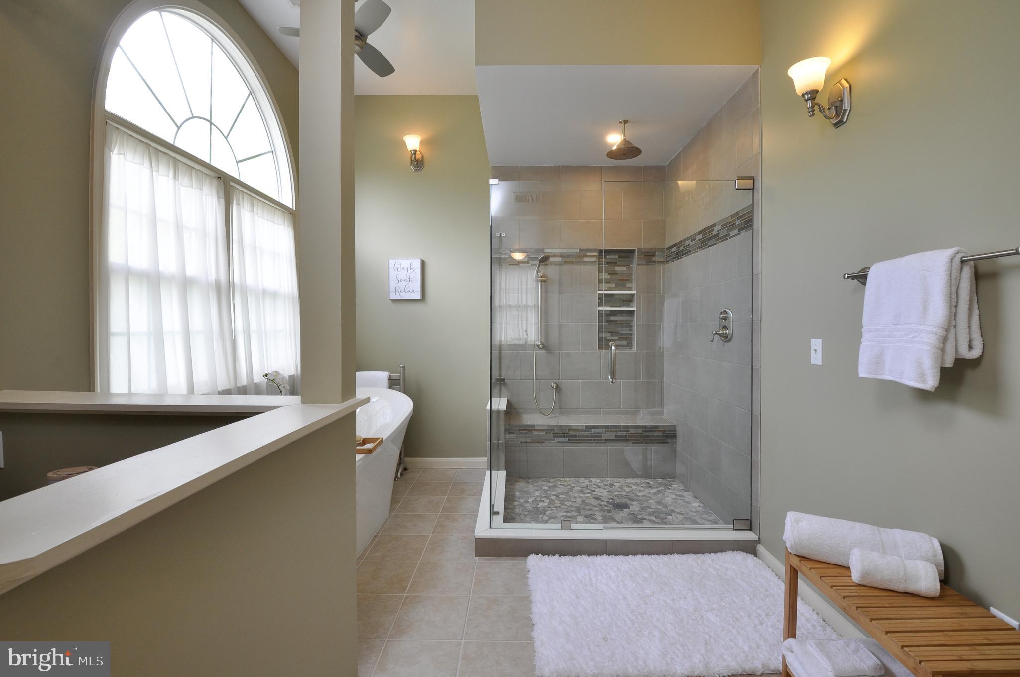 THE HILLS AT SNOWDEN - Residential