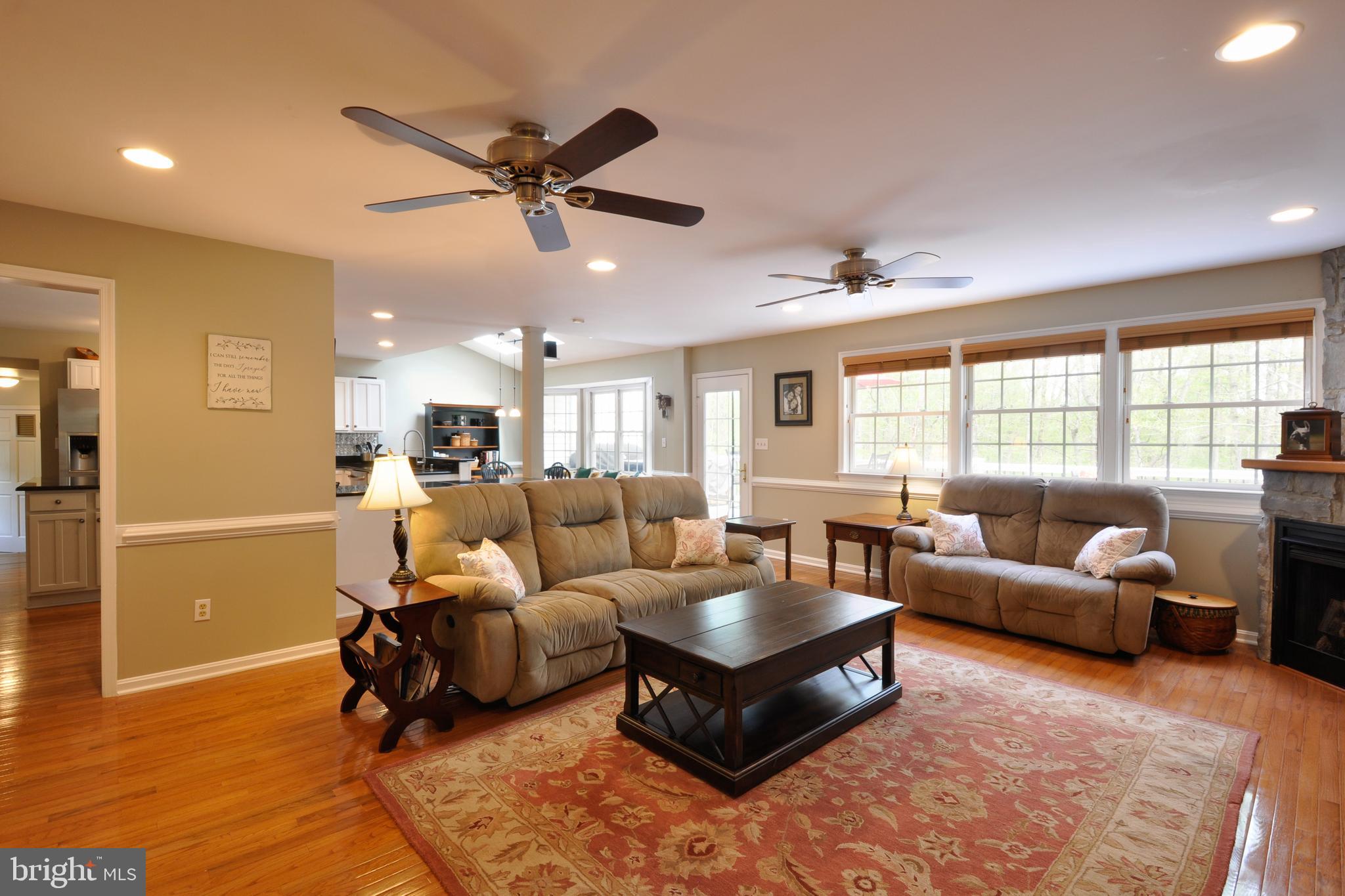 THE HILLS AT SNOWDEN - Residential