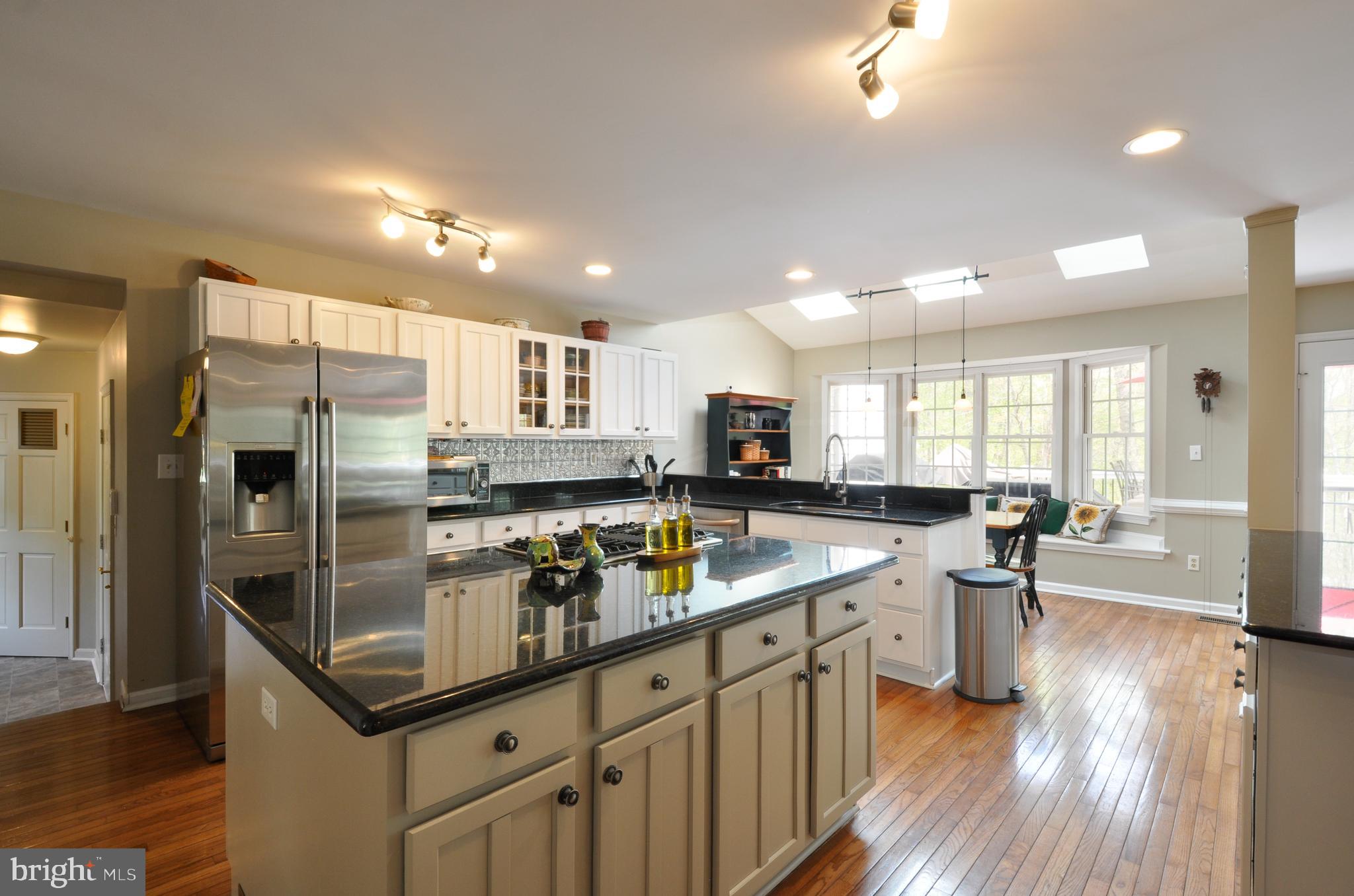 THE HILLS AT SNOWDEN - Residential