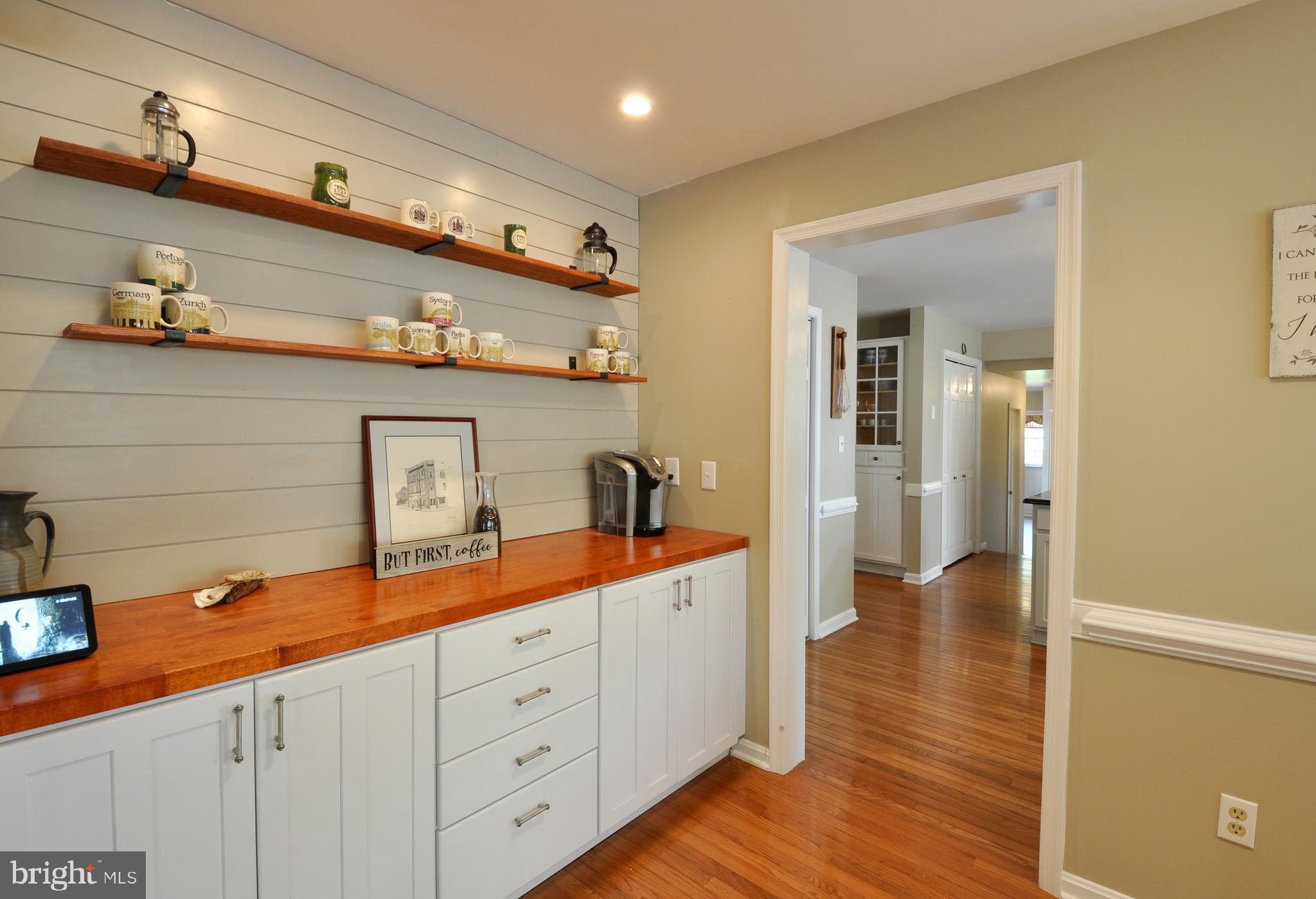 THE HILLS AT SNOWDEN - Residential