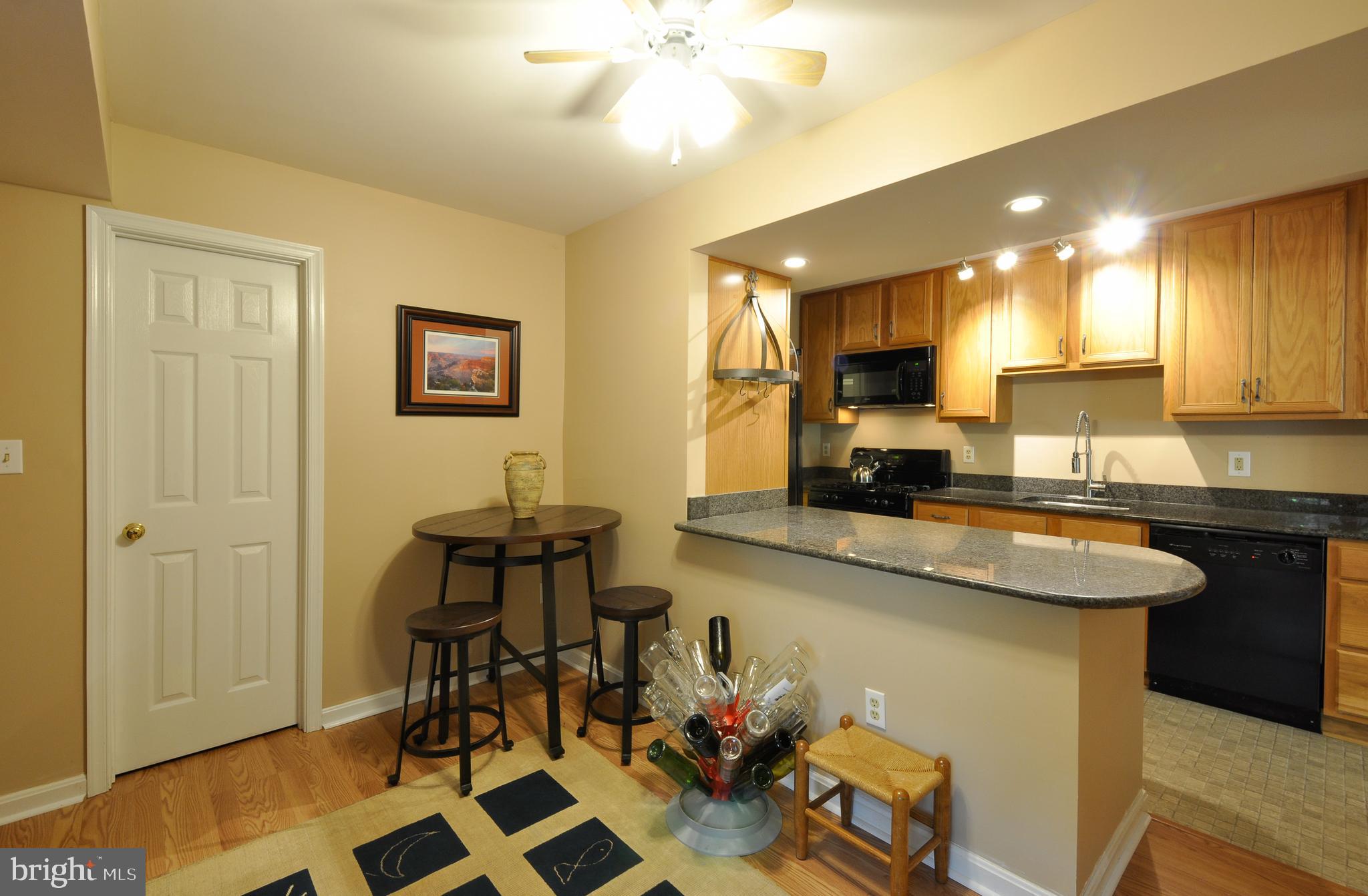 THE HILLS AT SNOWDEN - Residential