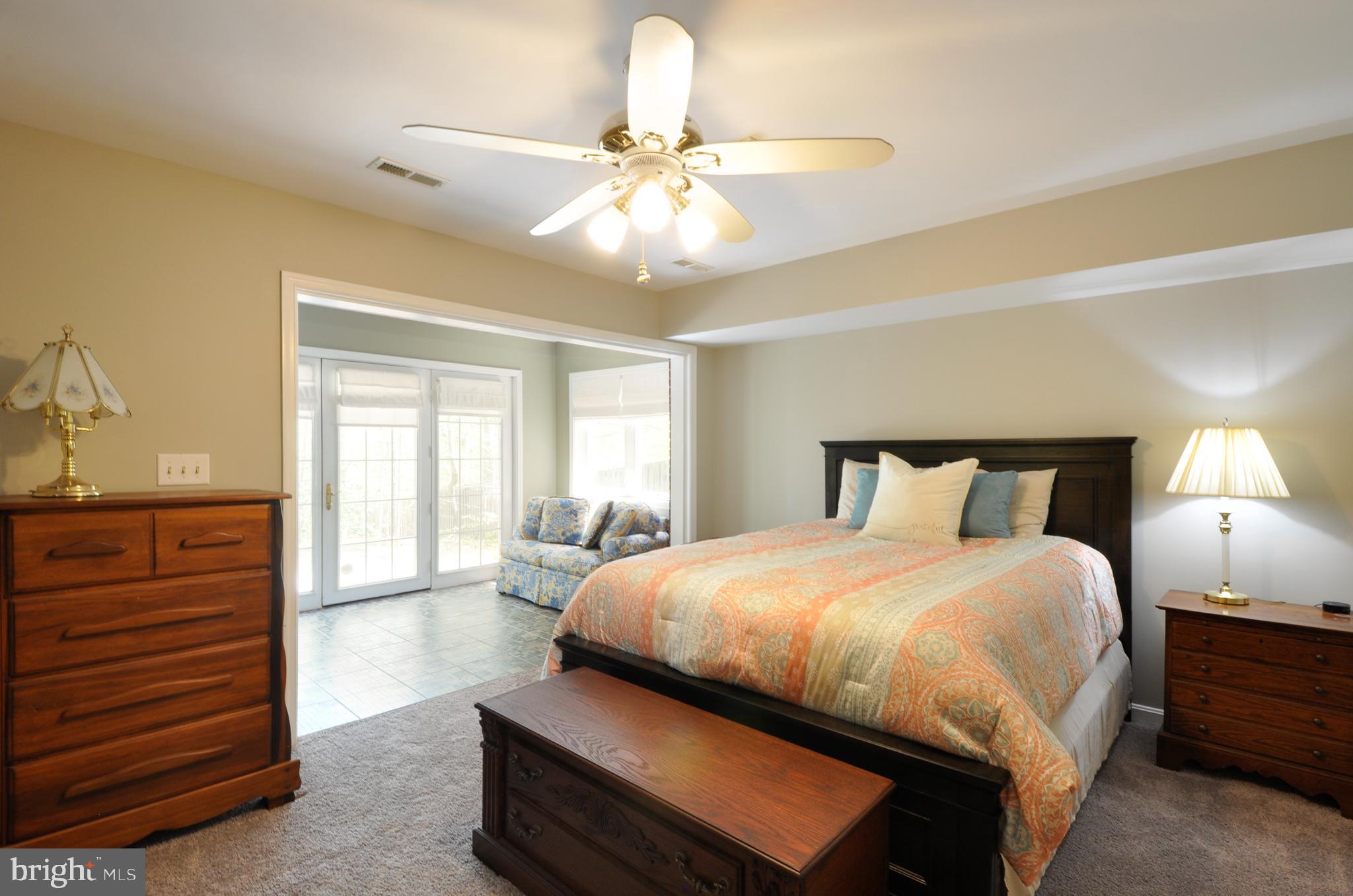 THE HILLS AT SNOWDEN - Residential