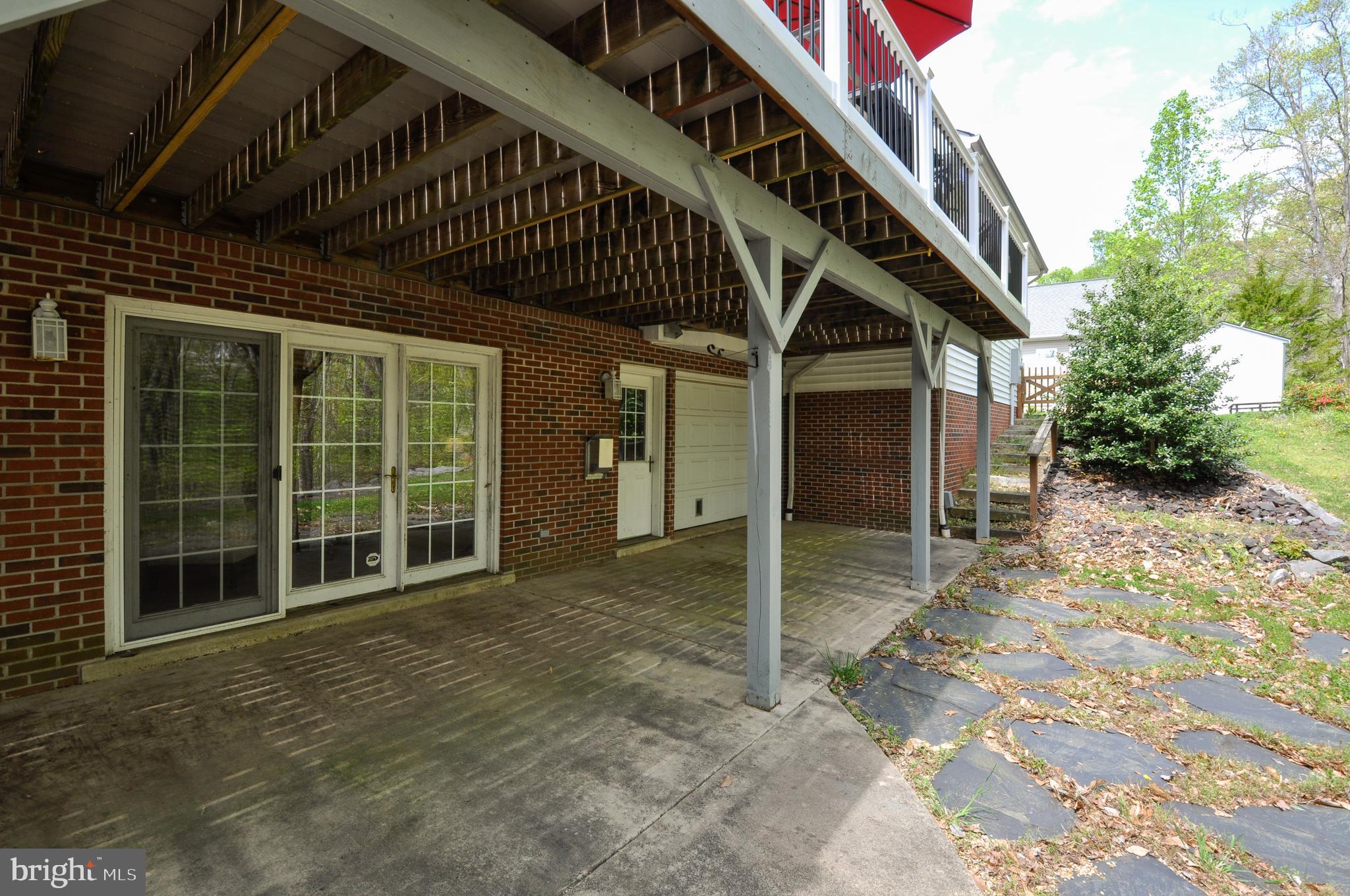 THE HILLS AT SNOWDEN - Residential