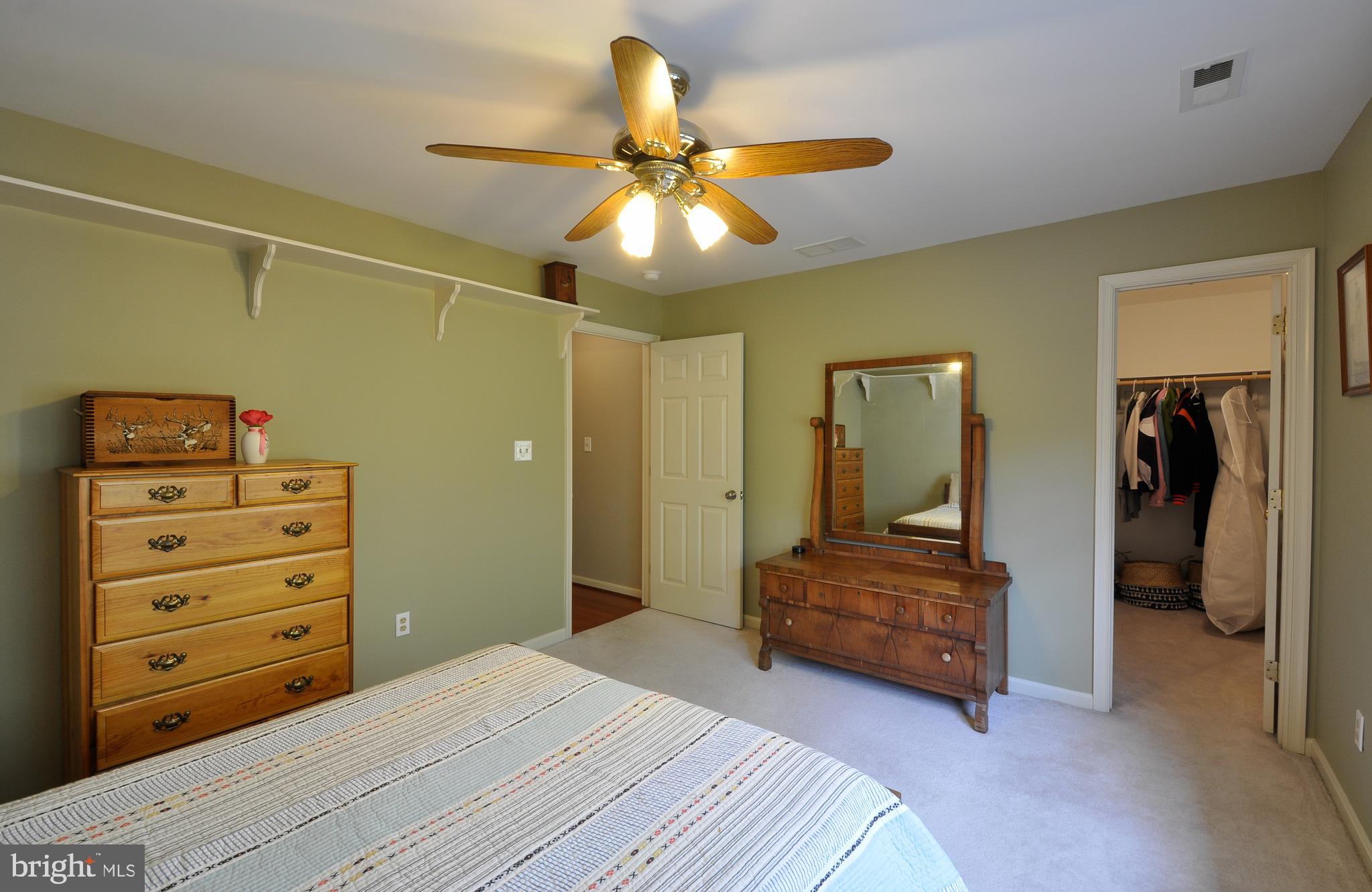 THE HILLS AT SNOWDEN - Residential