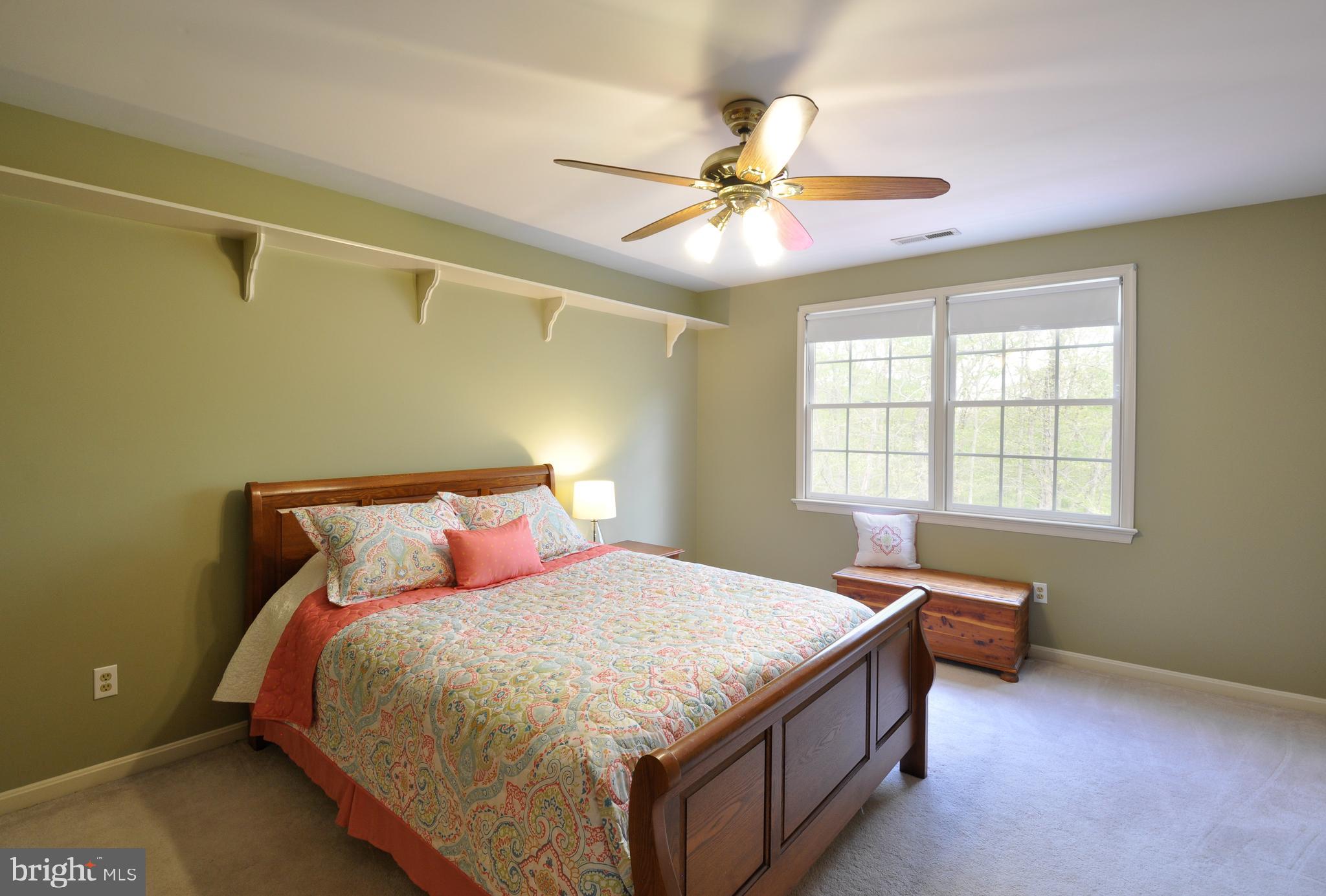 THE HILLS AT SNOWDEN - Residential