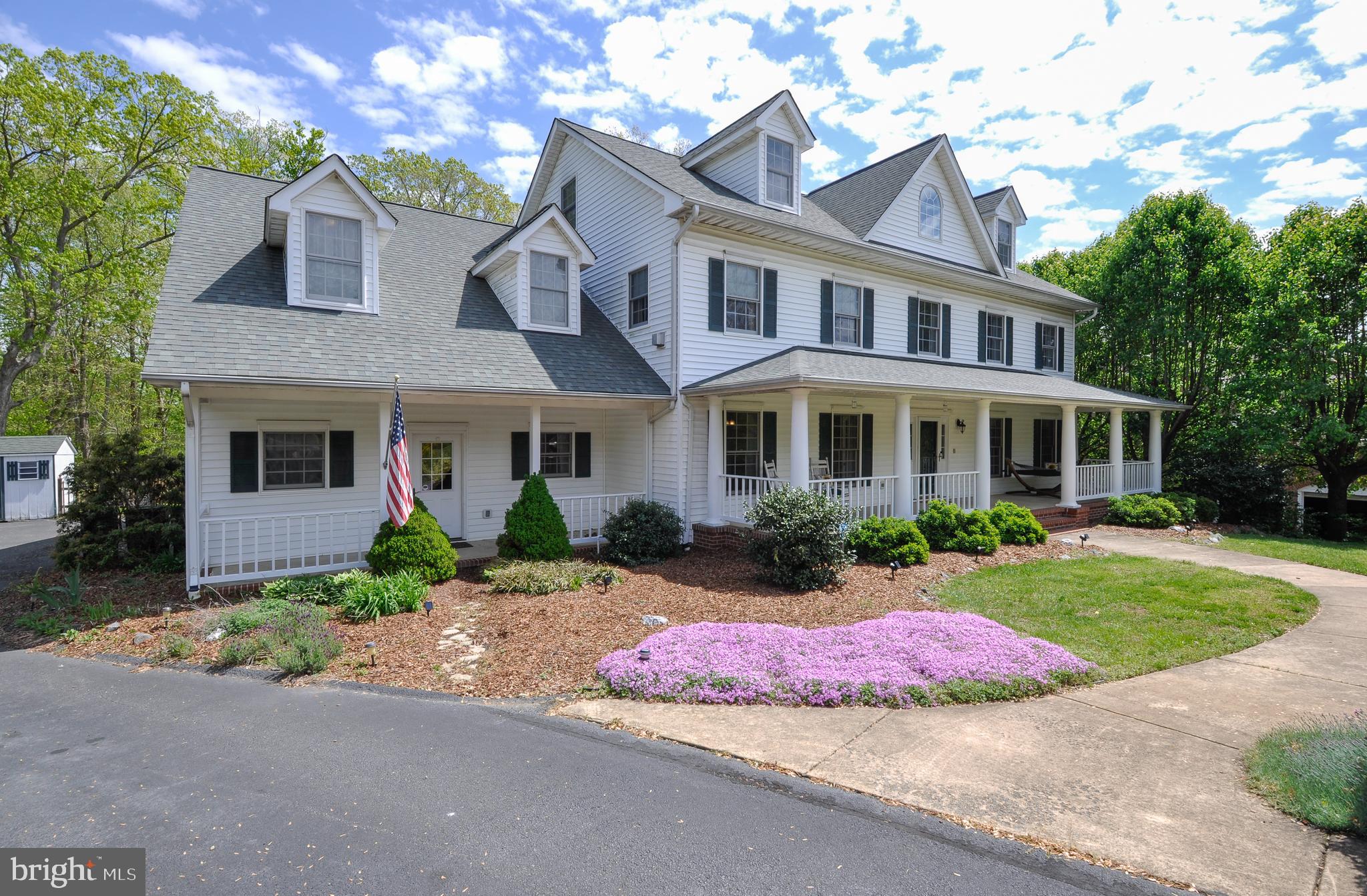 THE HILLS AT SNOWDEN - Residential