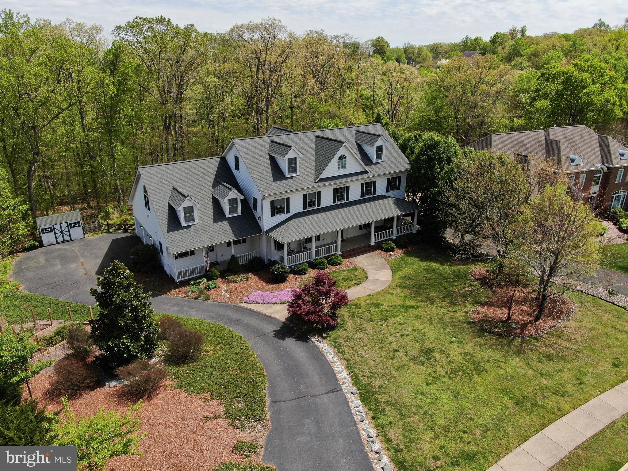 THE HILLS AT SNOWDEN - Residential