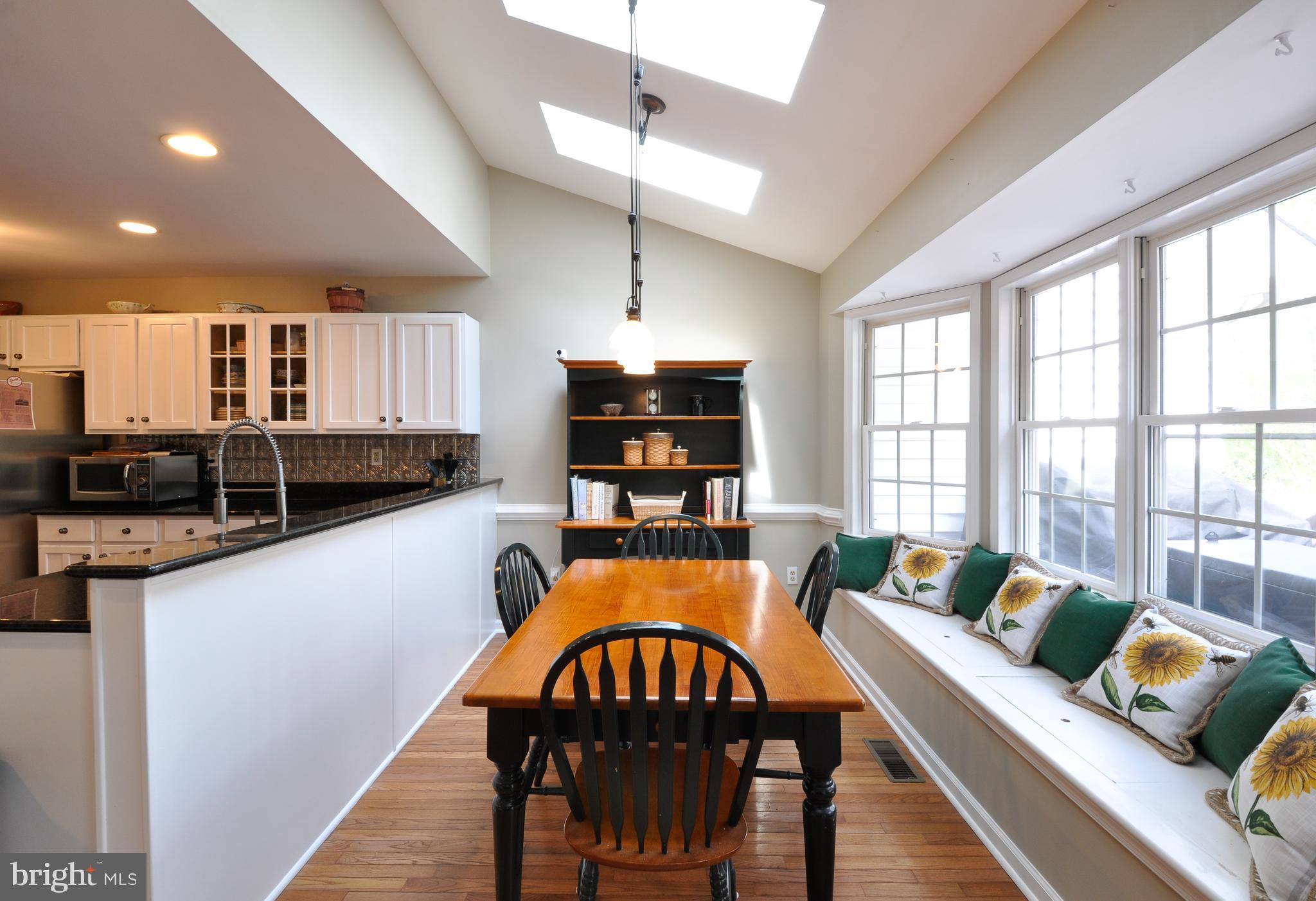 THE HILLS AT SNOWDEN - Residential