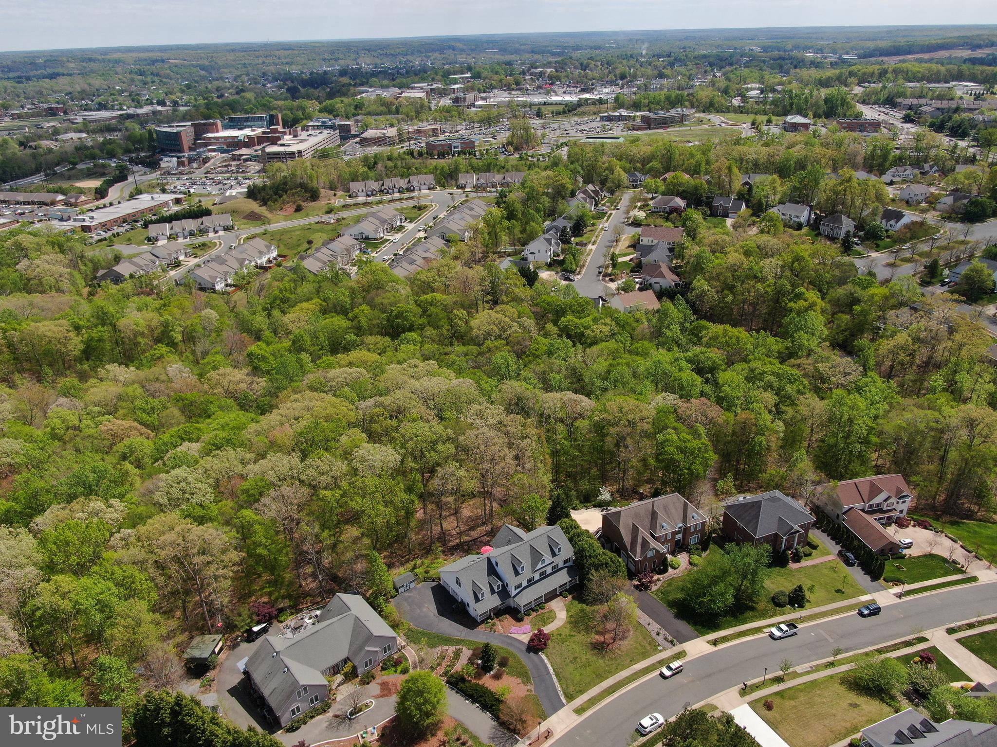 THE HILLS AT SNOWDEN - Residential