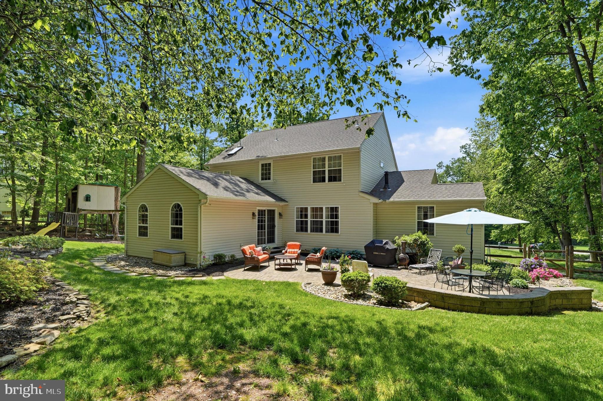 OAK LEAF FOREST - Residential
