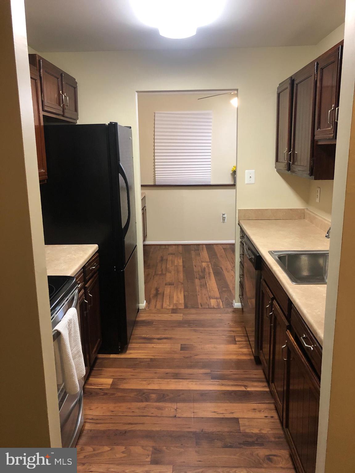 CALVERT TOWNE TOWNHOUSES - Residential