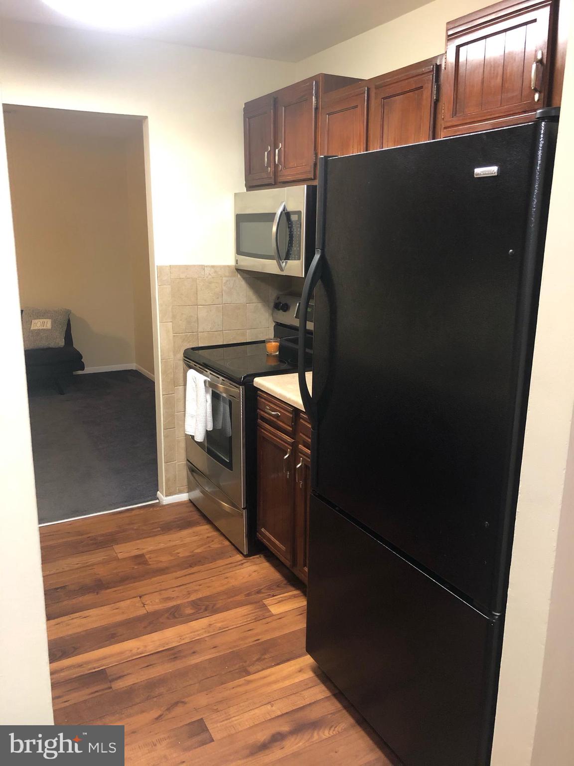 CALVERT TOWNE TOWNHOUSES - Residential