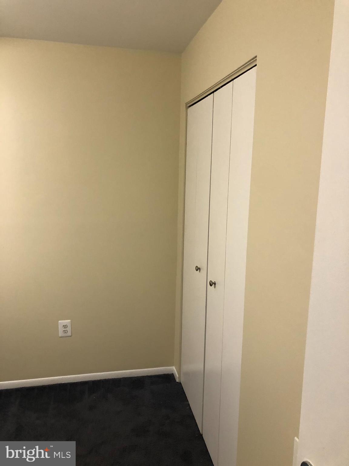 CALVERT TOWNE TOWNHOUSES - Residential