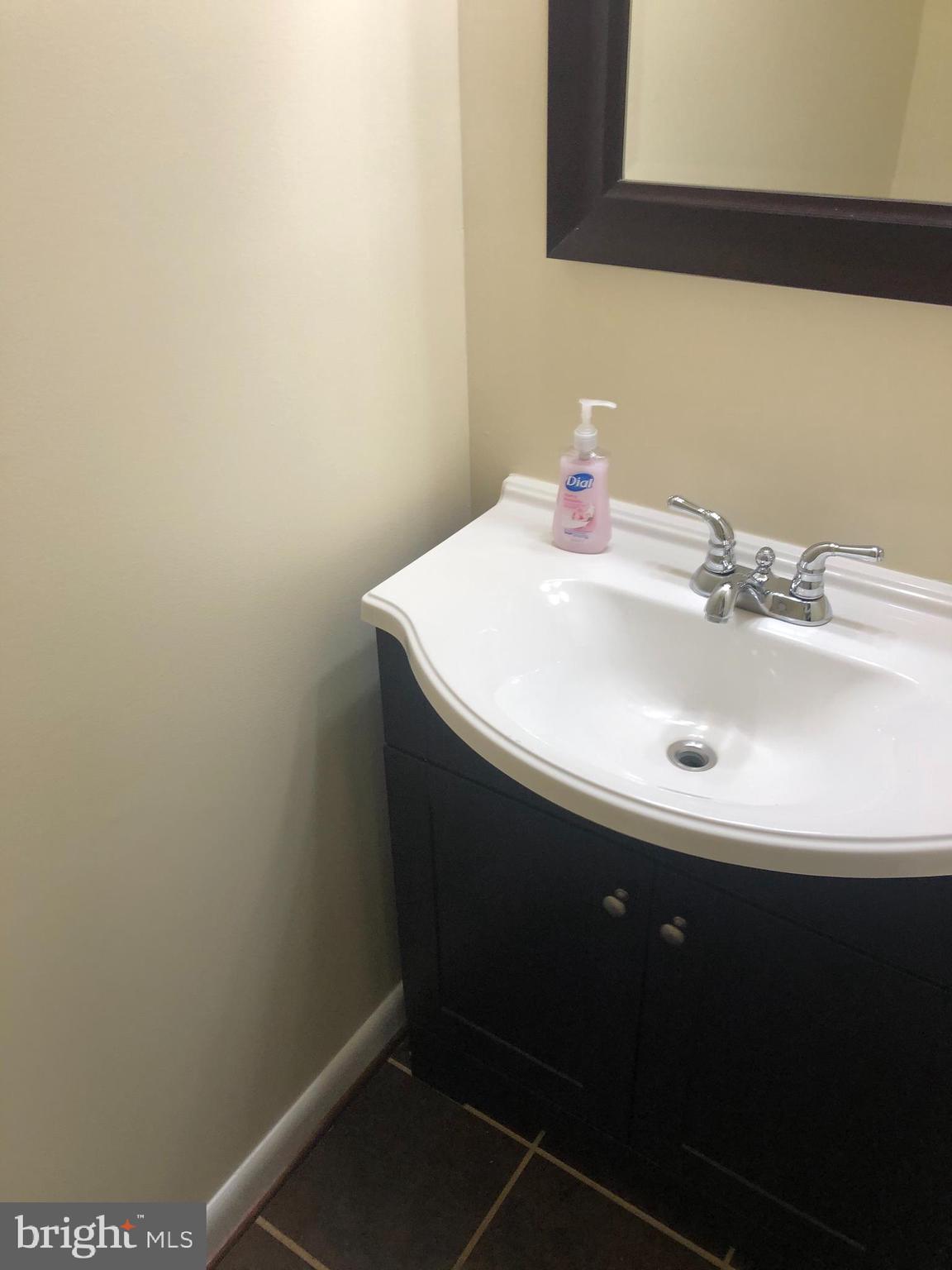 CALVERT TOWNE TOWNHOUSES - Residential