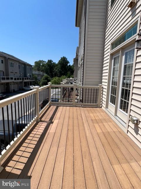 PARKSIDE - Residential