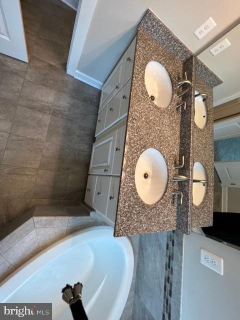 PARKSIDE - Residential