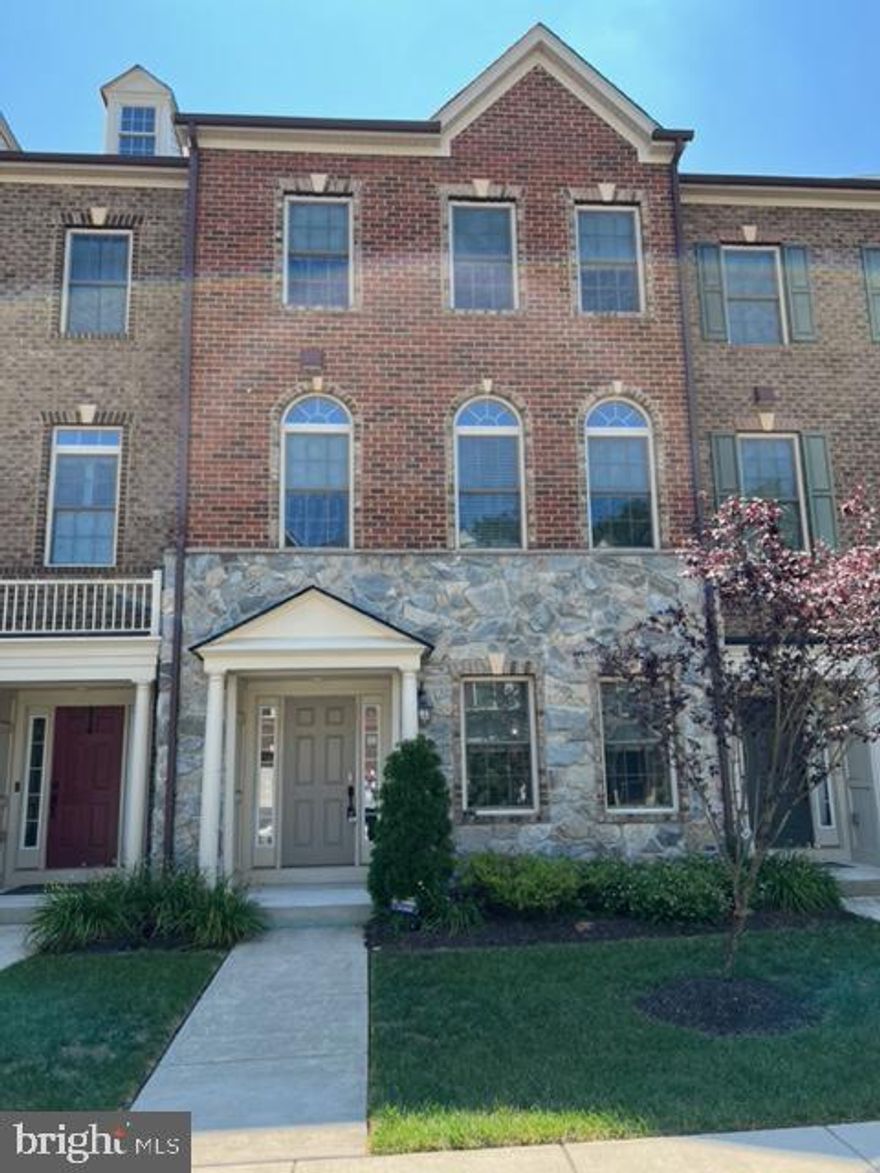 Don't miss this spacious three-story townhome in the neighborhood of Parkside. Home has an open floor plan with new carpet  and fresh paint. Upon entry, you will be welcome with a nice dining room with wood floors, updated kitchen with island table, granite countertops & stainless steel appliances, a formal living room with carpet floors that leads to the balcony and a powder room. The upper level features three spacious bedrooms (including the primary bedroom) and two full baths. The primary bedroom has a walk-in closet and an attached full bath with dual vanity, whirlpool tub and separate shower. The lower level showcases the family room, a full bath, utility room and it leads to the rear garage.  There are solar panels attached to this property. Home is close to BWI airport.