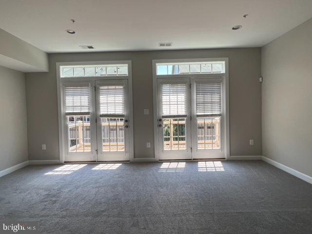 PARKSIDE - Residential