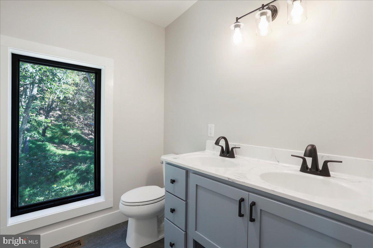 NONE UNRESTRICTED - Residential