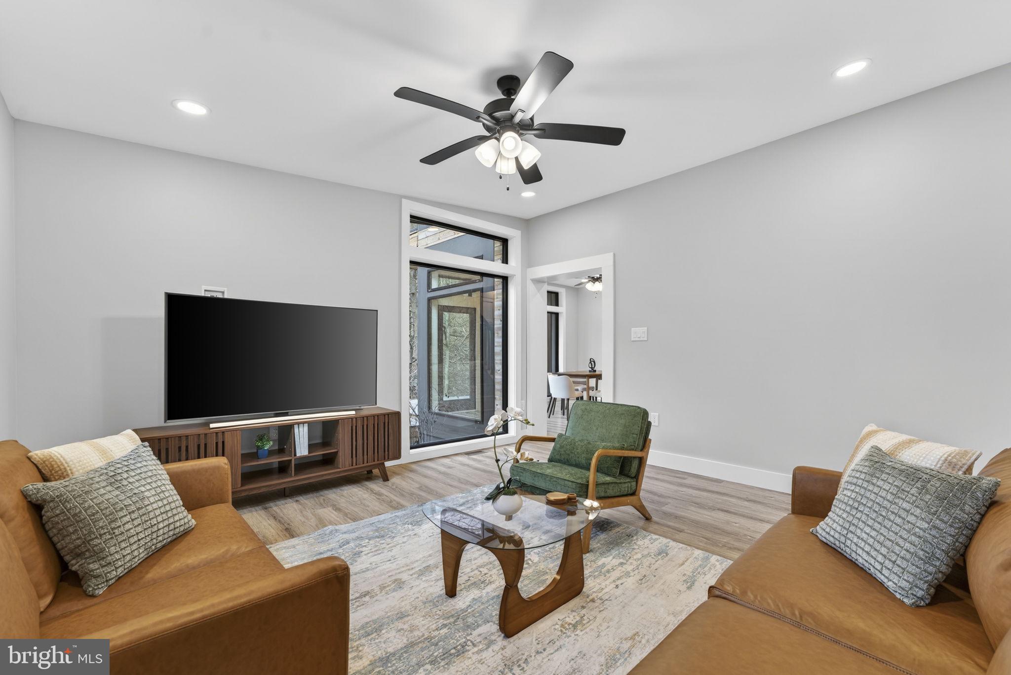 NONE UNRESTRICTED - Residential