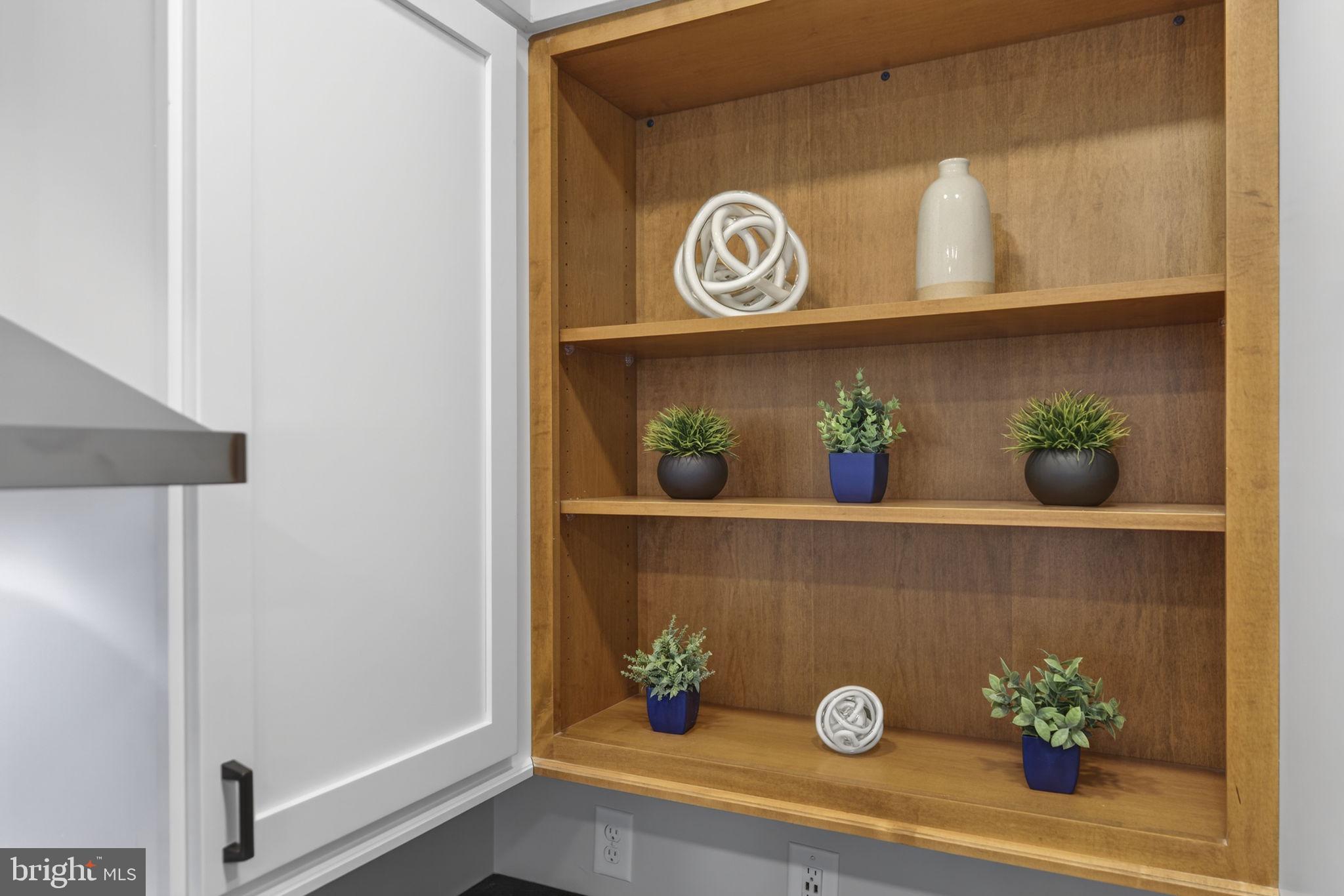 NONE UNRESTRICTED - Residential