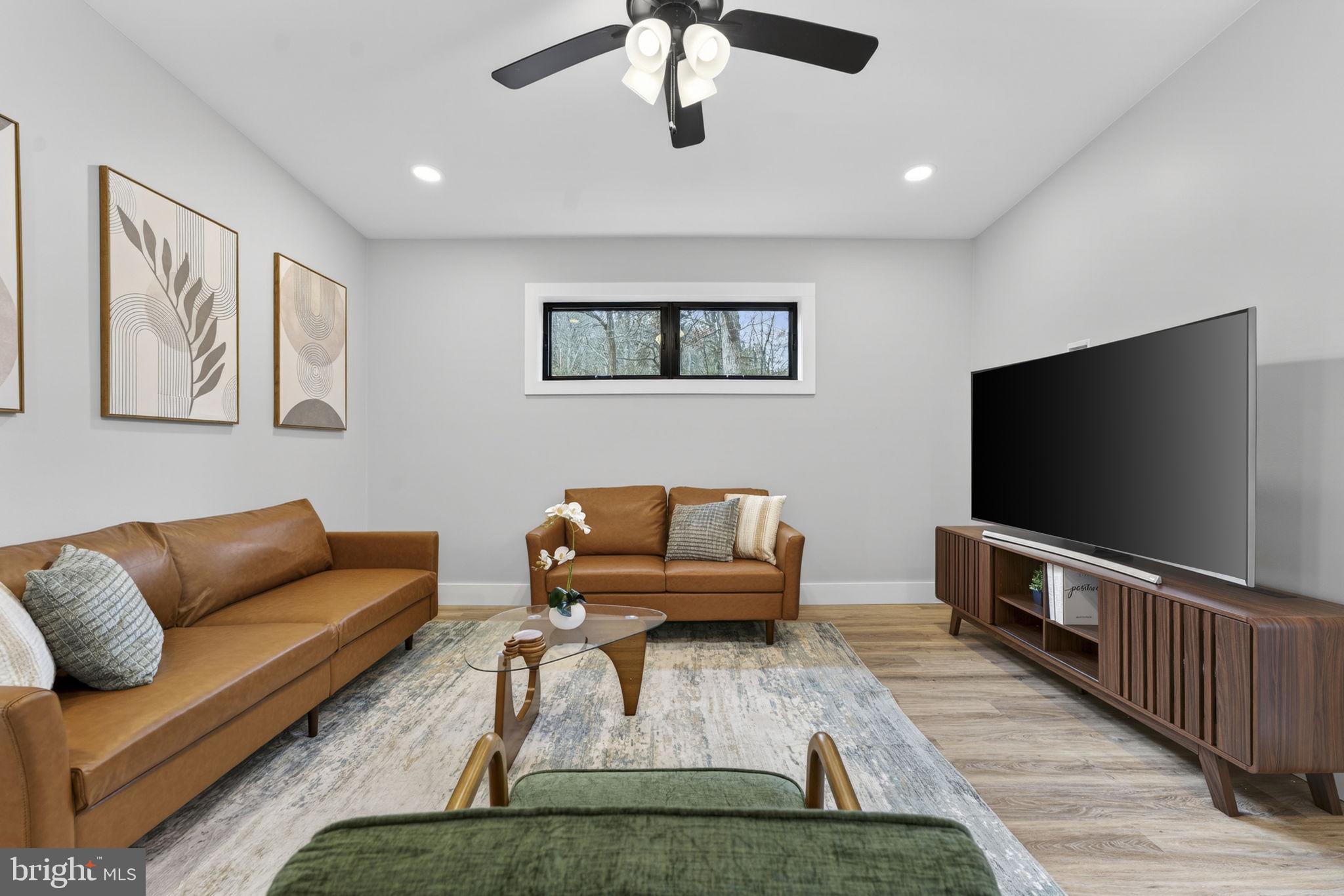 NONE UNRESTRICTED - Residential