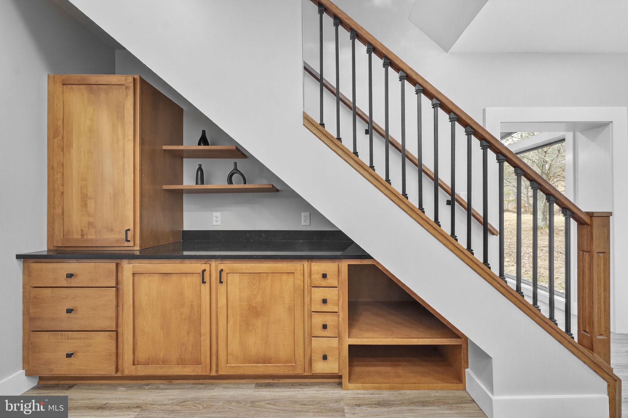 NONE UNRESTRICTED - Residential