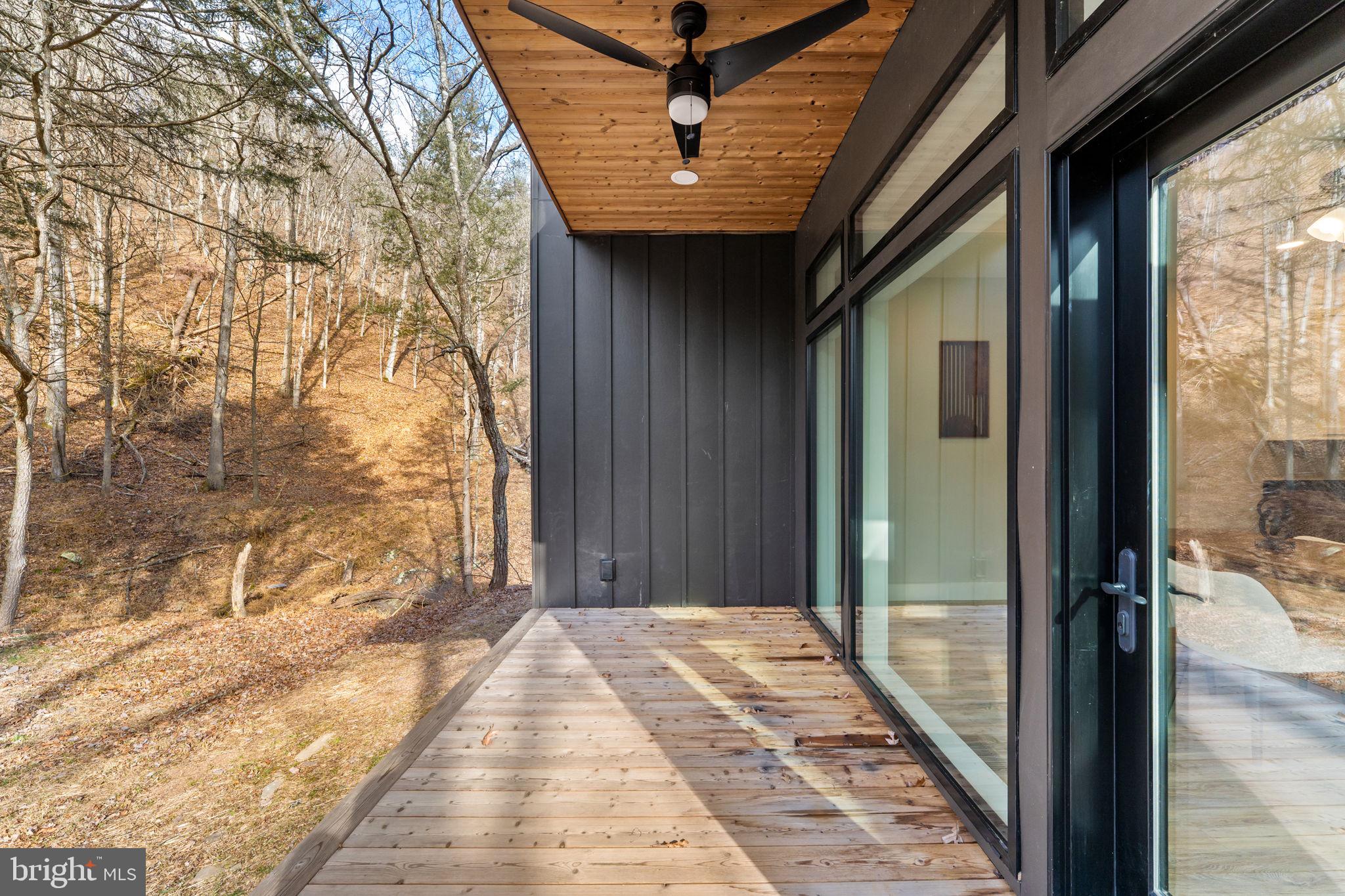 NONE UNRESTRICTED - Residential