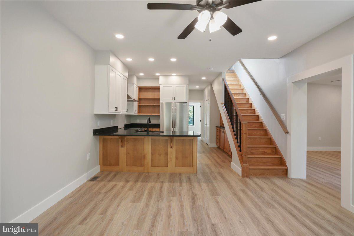 NONE UNRESTRICTED - Residential