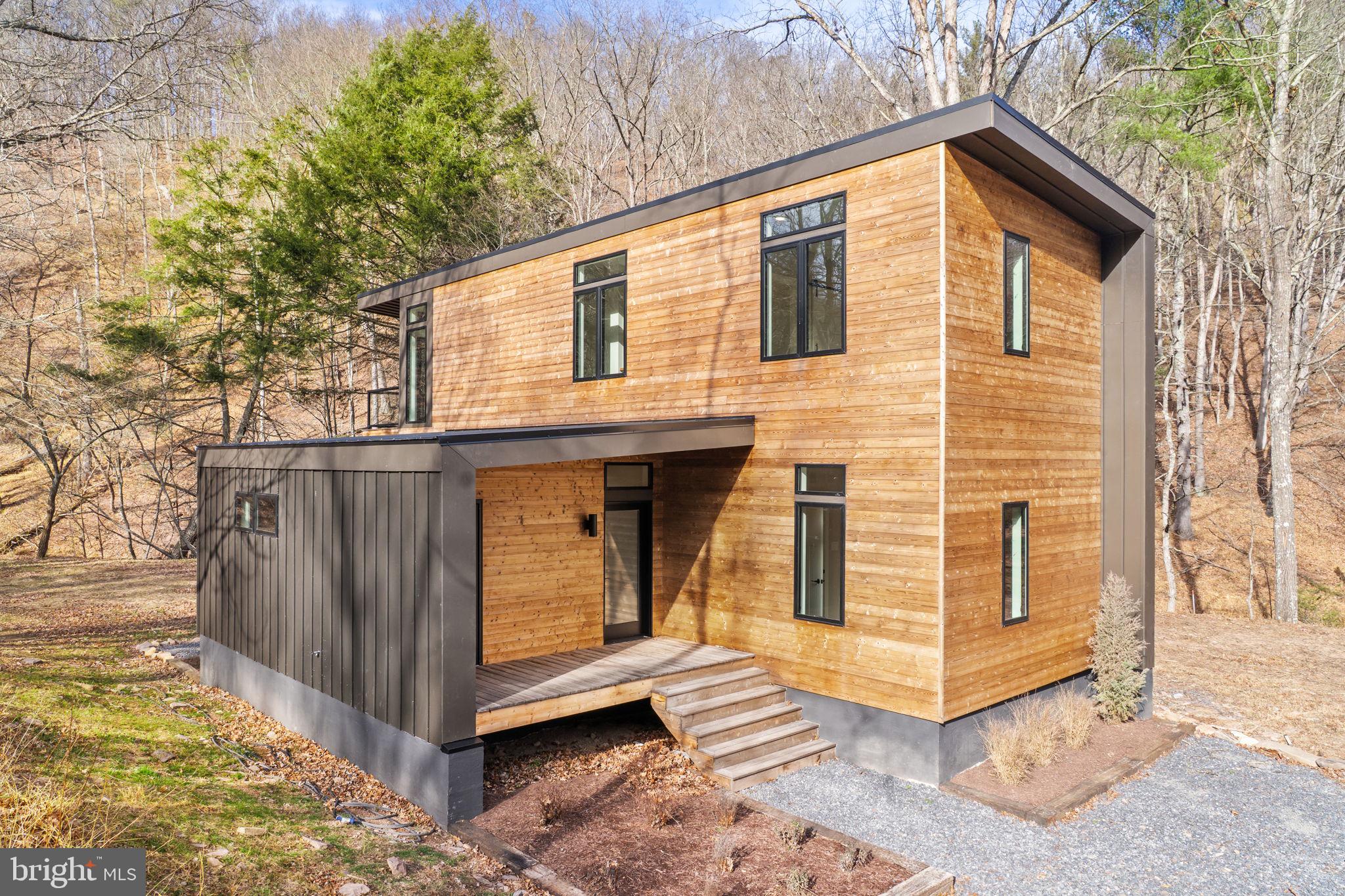 NONE UNRESTRICTED - Residential