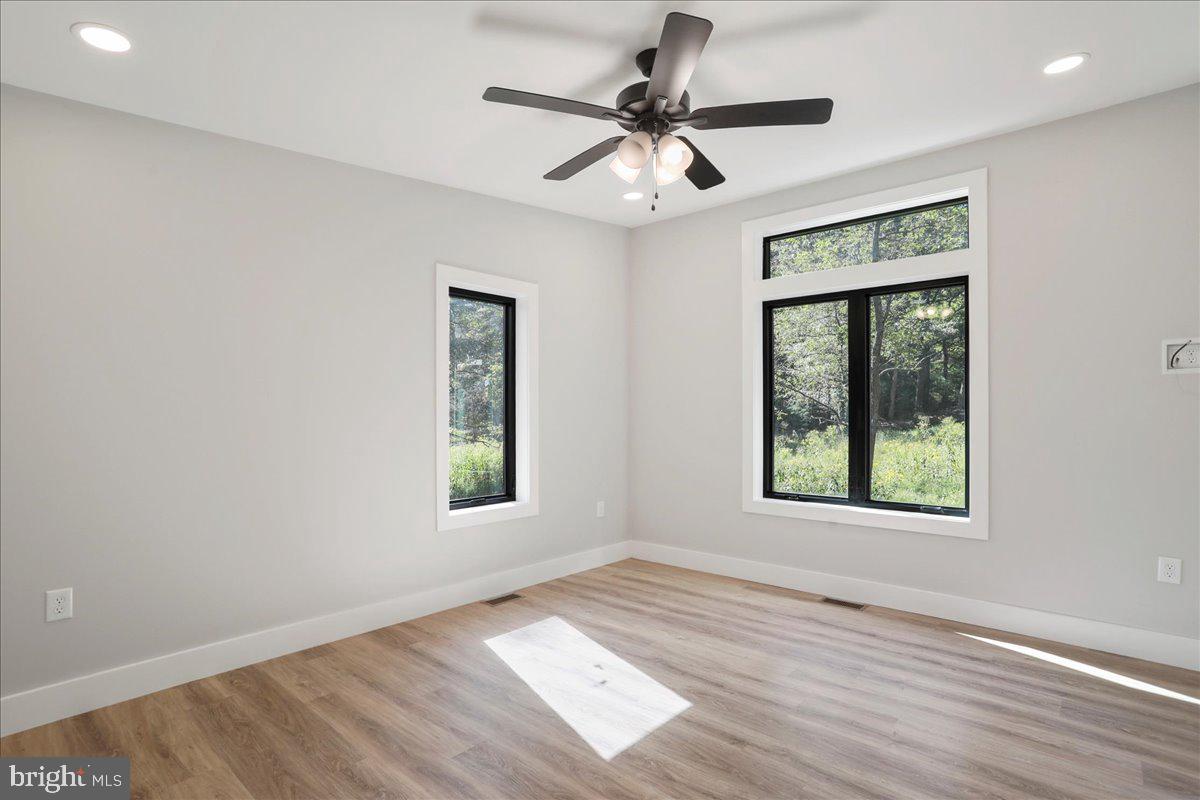 NONE UNRESTRICTED - Residential